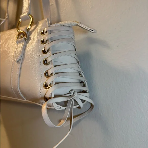 Cream Shoulder Bag with Lace-Up Side Detail - Picture 4 of 13